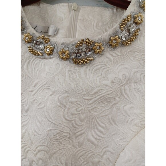Chickwick Ivory Brocade Dress With Beaded Collar Regency Print on The Hem Sz XS - Picture 6 of 9